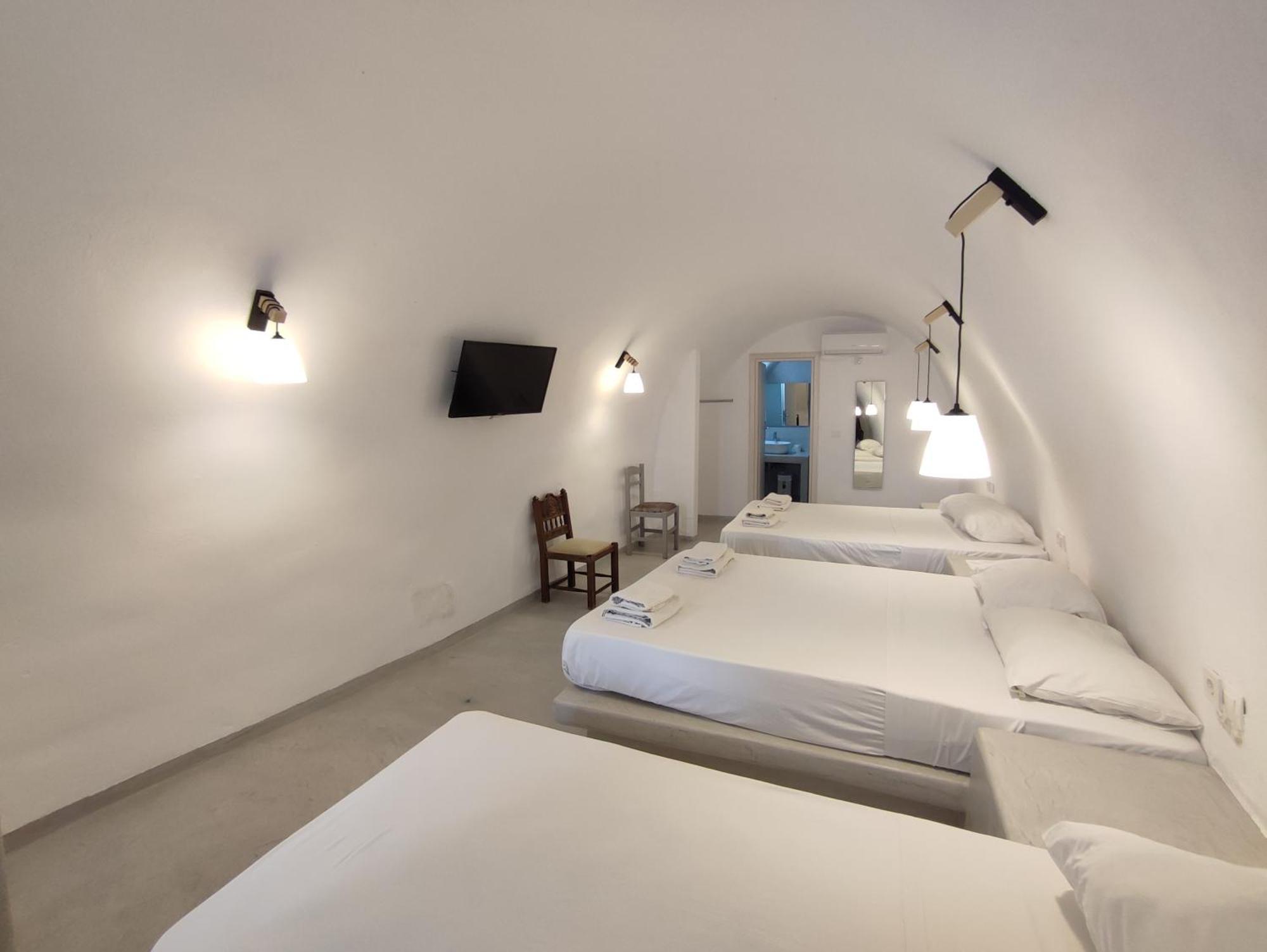 Fira Comfort Rooms Экстерьер фото
