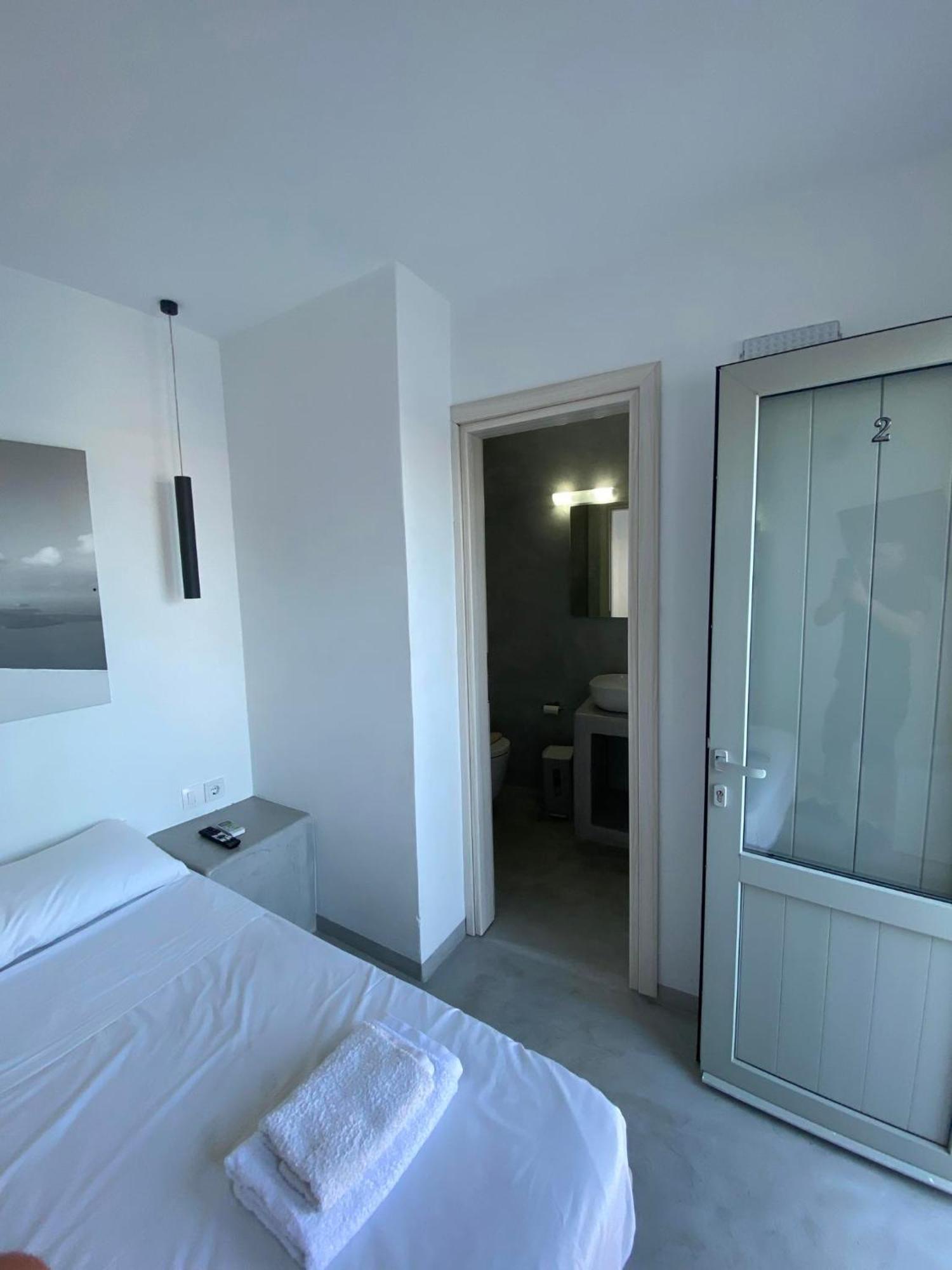 Fira Comfort Rooms Экстерьер фото