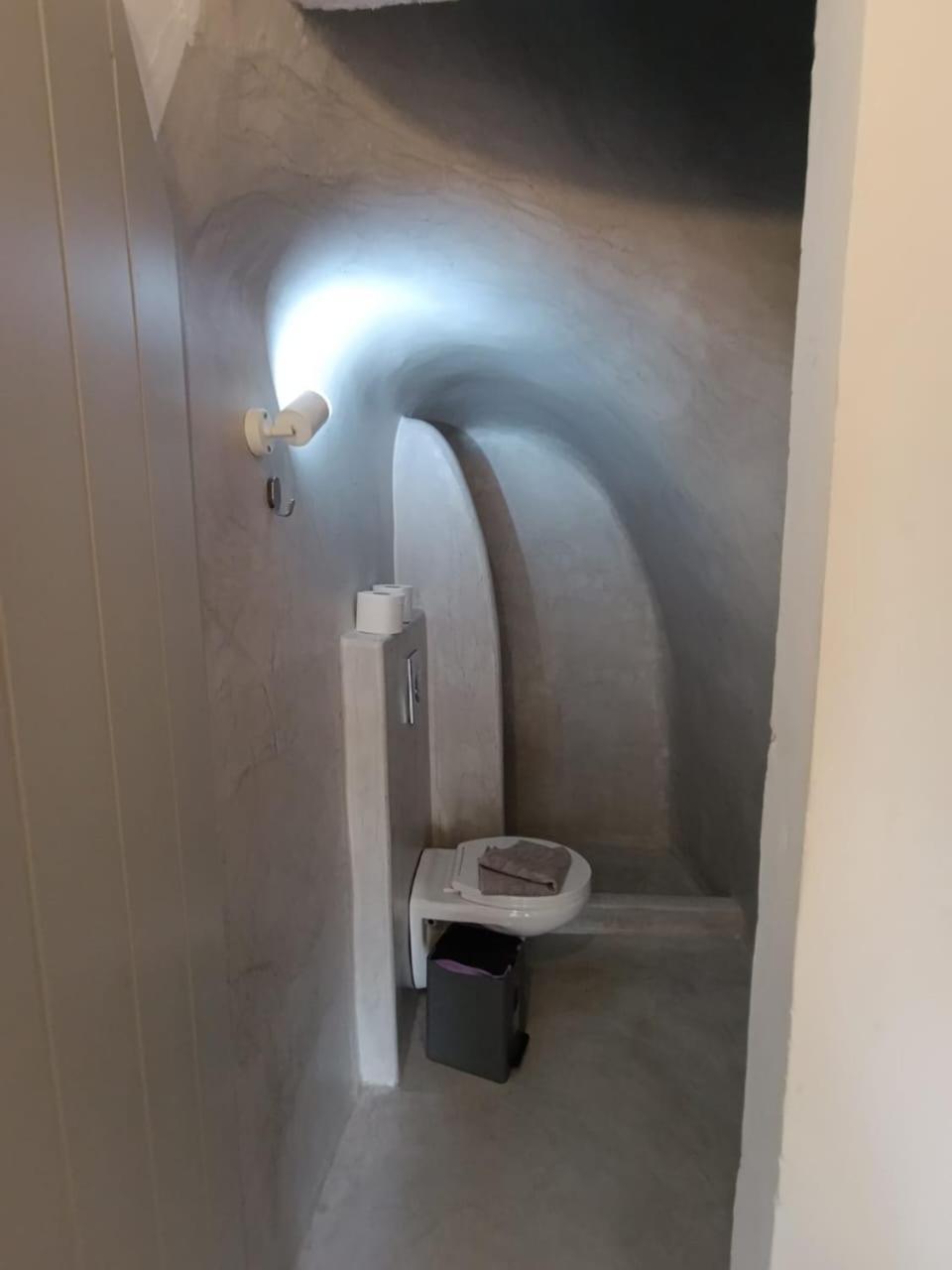 Fira Comfort Rooms Экстерьер фото