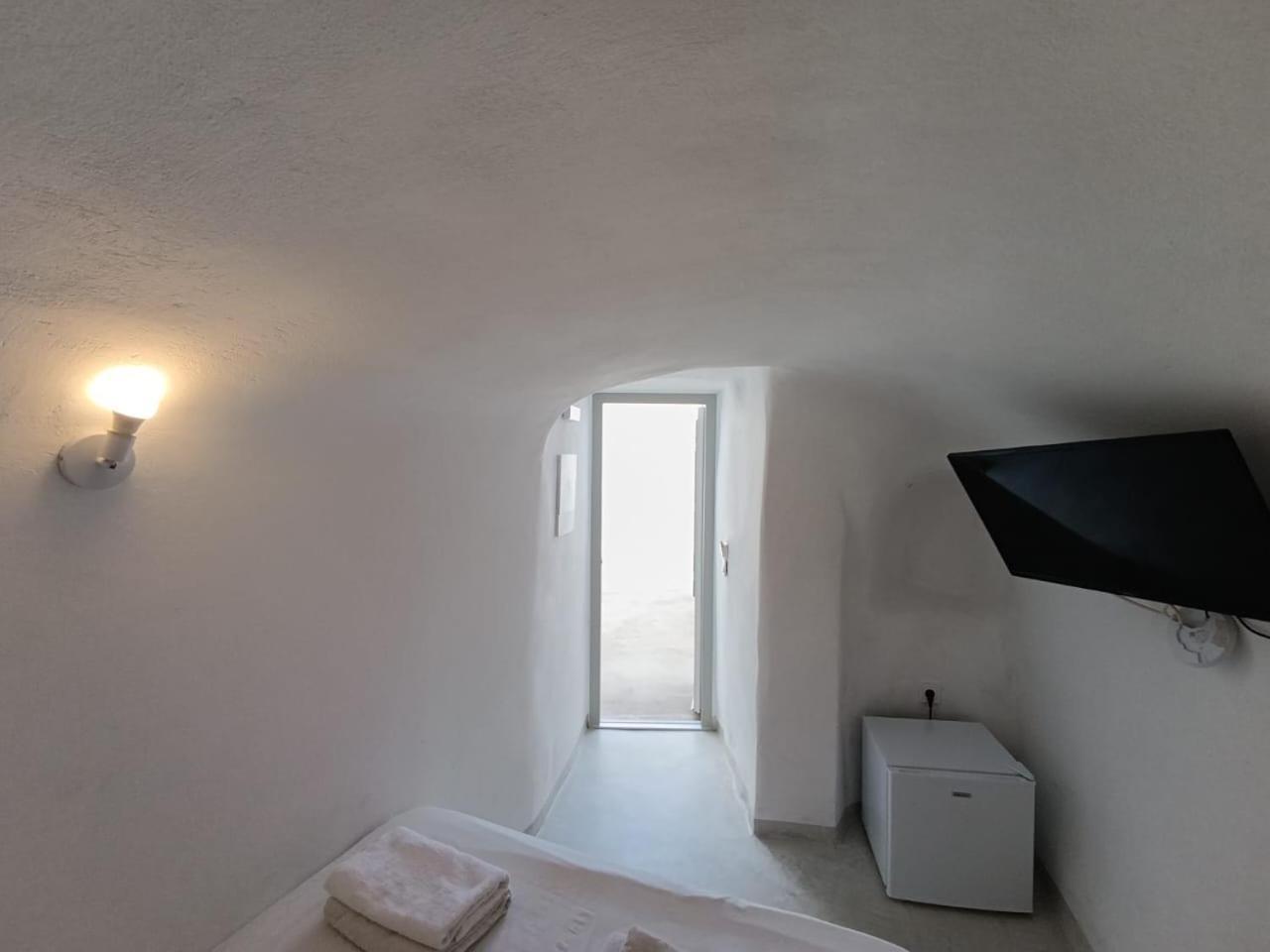Fira Comfort Rooms Экстерьер фото